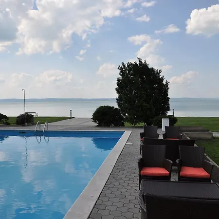Hungária Hotel