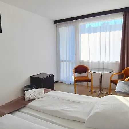 Hungaria 3* Siófok