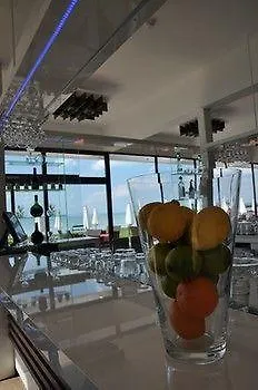 Hungaria Hotell 3*